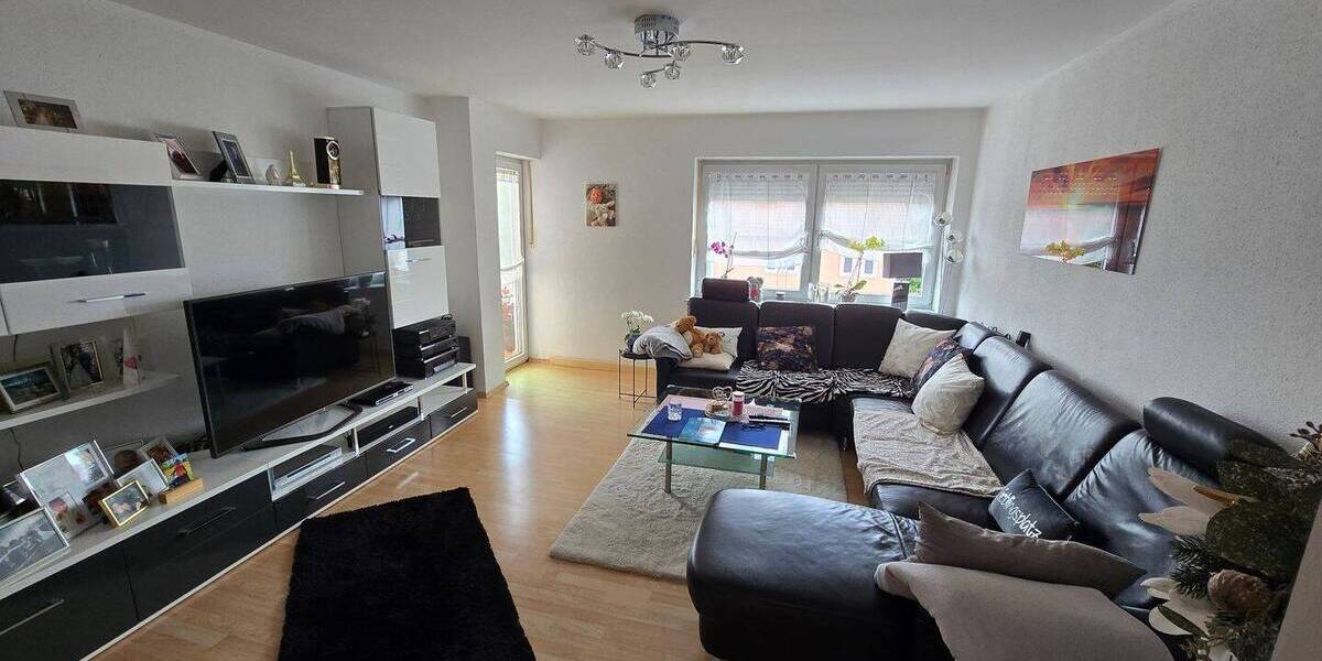 Terrassenwohnung Lappersdorf - 4 Zimmer, 399.000&euro; | Angebot:25704408