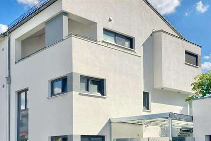 Haus zum Kaufen in Burglengenfeld 635.000 € 154 m²