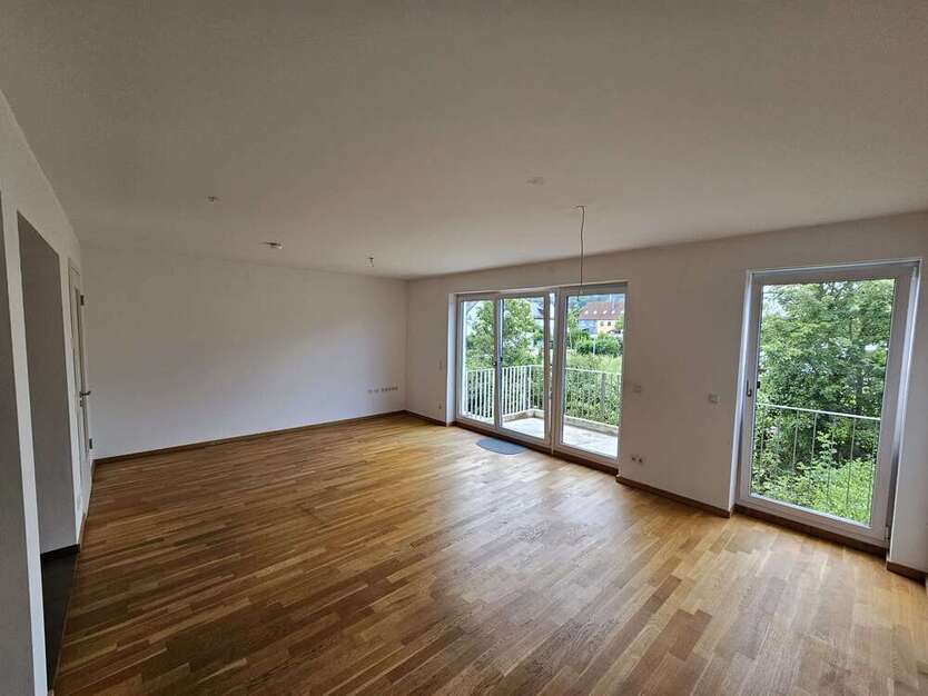 Wohnung zum Mieten in Regensburg 1.495 € 110.57 m²
