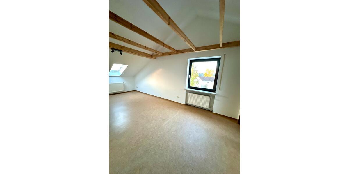 Reihenhaus Bad Abbach - 12 Zimmer, 188 m&sup2;, 2.050&euro; | Angebot:27620979