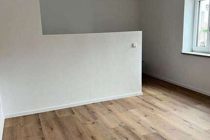 Wohnung zum Mieten in UNTERSCHAMBACH 1.270 € 120 m²