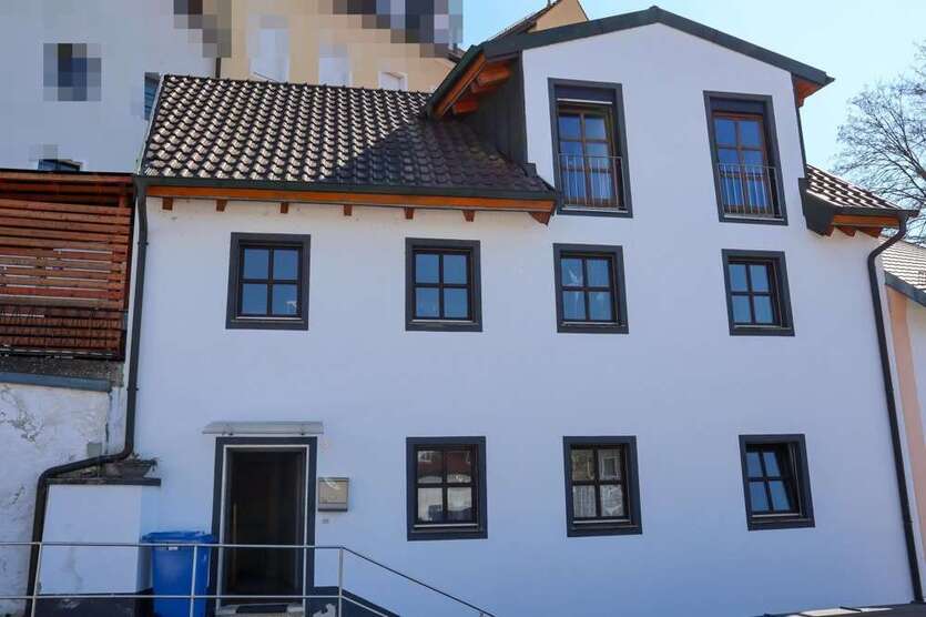 Haus zum Kaufen in Bad Abbach 449.000 € 213.44 m²