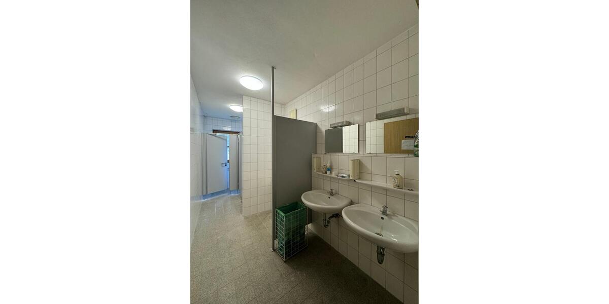 Mietstudio für Foto & Video in Burglengenfeld – 50 m² + Equipment zimmer