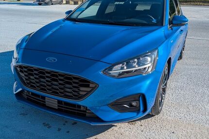 Ford Focus 109.000 km 13.800 &euro; Ihrlerstein 93346