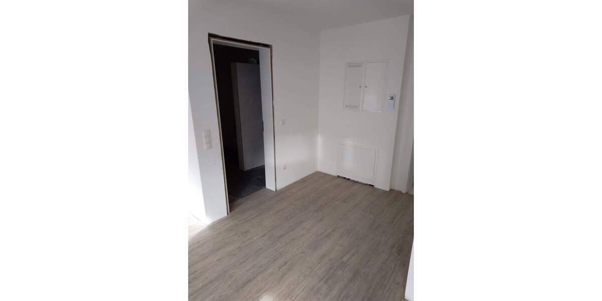 Etagenwohnung Schierling - 2 Zimmer, 61 m&sup2;, 760&euro; | Angebot:25711064