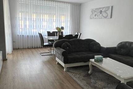 Rgbg Osten - 3 Zimmer Wohnung mit Balkon und Aufzug 3 zimmer