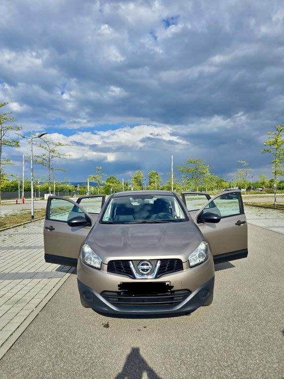 Nissan Qashqai 100.000 km 4.500 € Regensburg 93053