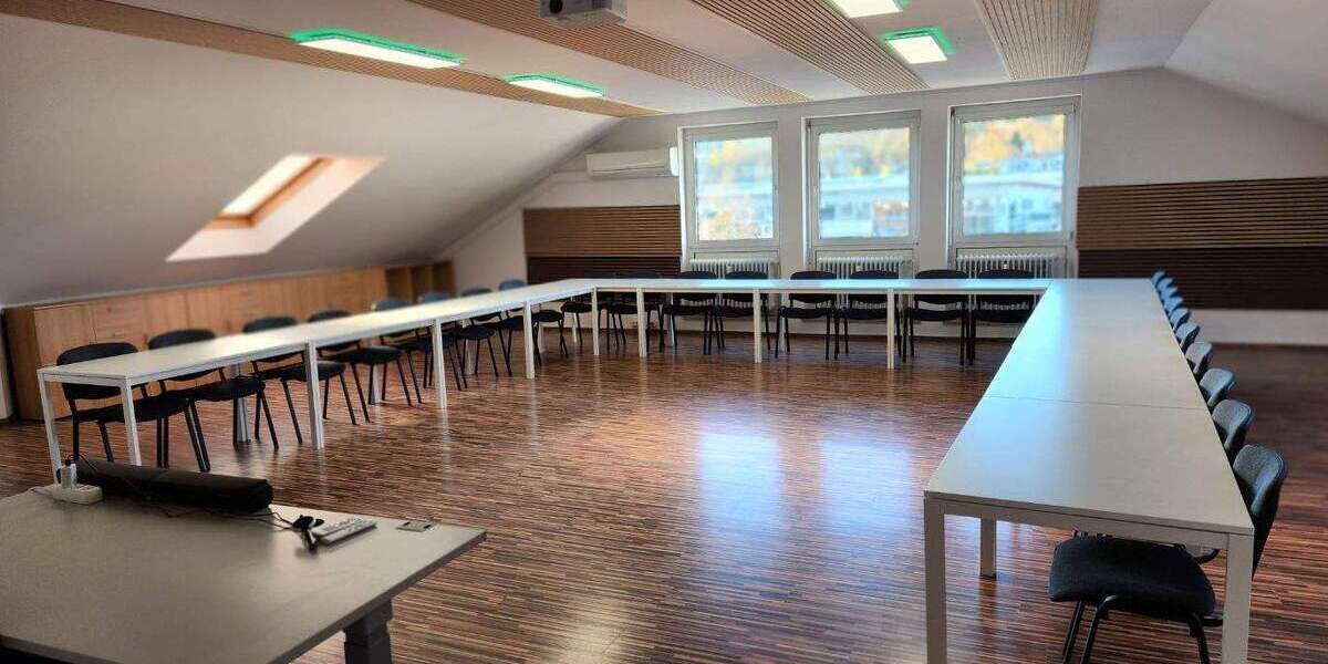 Gewerbeobjekt Regensburg Großprüfening-Dechbetten-Königswiesen - 2.800&euro; | Angebot:25525591