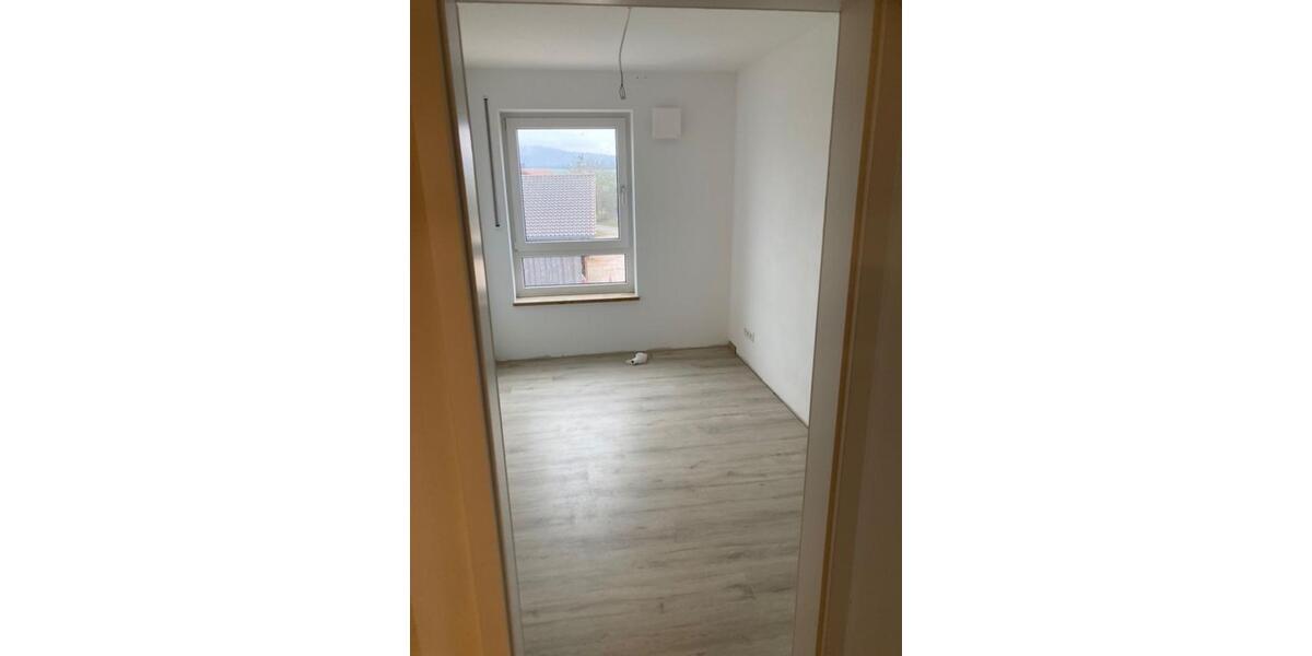 DG-Neubauwohnung 3 zimmer