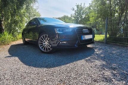 Audi A5 137.000 km 12.100 &euro; Mintraching 93098