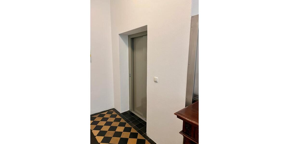 Schöner Wohnen in einem Denkmalgeschütztem Haus! 3 zimmer