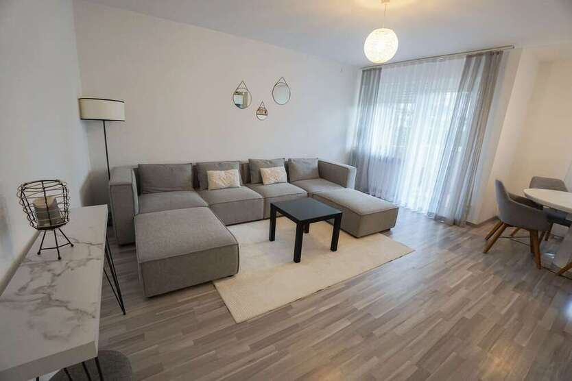 Wohnung zum Kaufen in Regensburg 362.000 € 82.67 m²