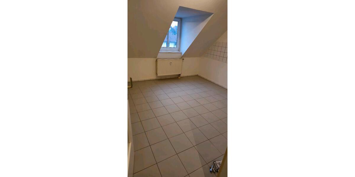 Dachgeschoßwohnung Maxhütte-Haidhof Haidhof - 3 Zimmer, 83 m&sup2;, 920&euro; | Angebot:25833085