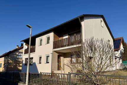 Haus zum Kaufen in Regensburg 475.000 € 183 m² 8 zimmer