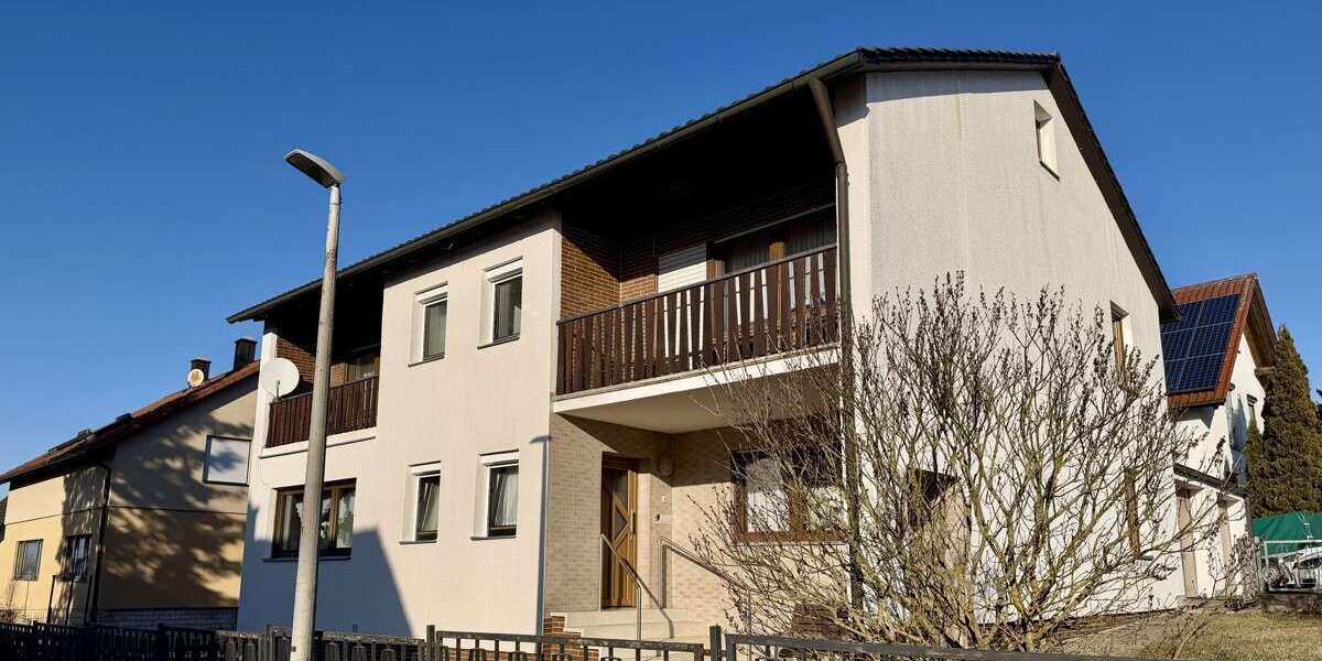 Haus zum Kaufen in Regensburg 475.000 € 183 m² 8 zimmer