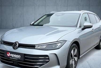 VW Passat 25.495 km 34.970 &euro; Neutraubling 93073