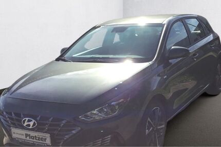 Hyundai i30 6.515 km 21.980 € Regensburg 93055