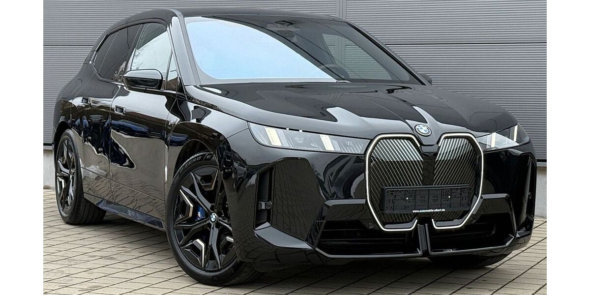 BMW iX 3.993 km 94.450 &euro; Rohr i. NB (bei Regensburg) 93352