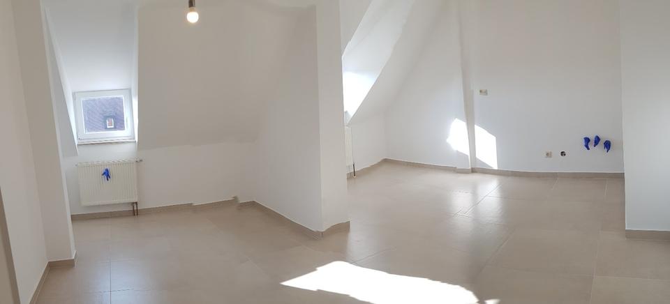 Dachgeschoßwohnung Regensburg Gallingkofen - 2.5 Zimmer, 61 m&sup2;, 280.000&euro; | Angebot:26626588