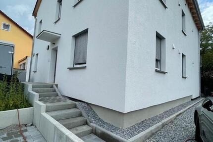 Wohnung Regensburg Galgenberg - 4.5 Zimmer, 105 m&sup2;, 1.850&euro; | Angebot:27566645