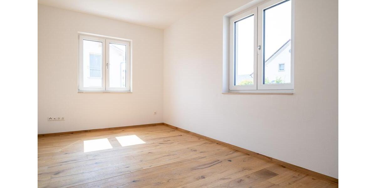 Doppelhaushälfte Aufhausen - 4 Zimmer, 135 m&sup2;, 1.350&euro; | Angebot:26193645