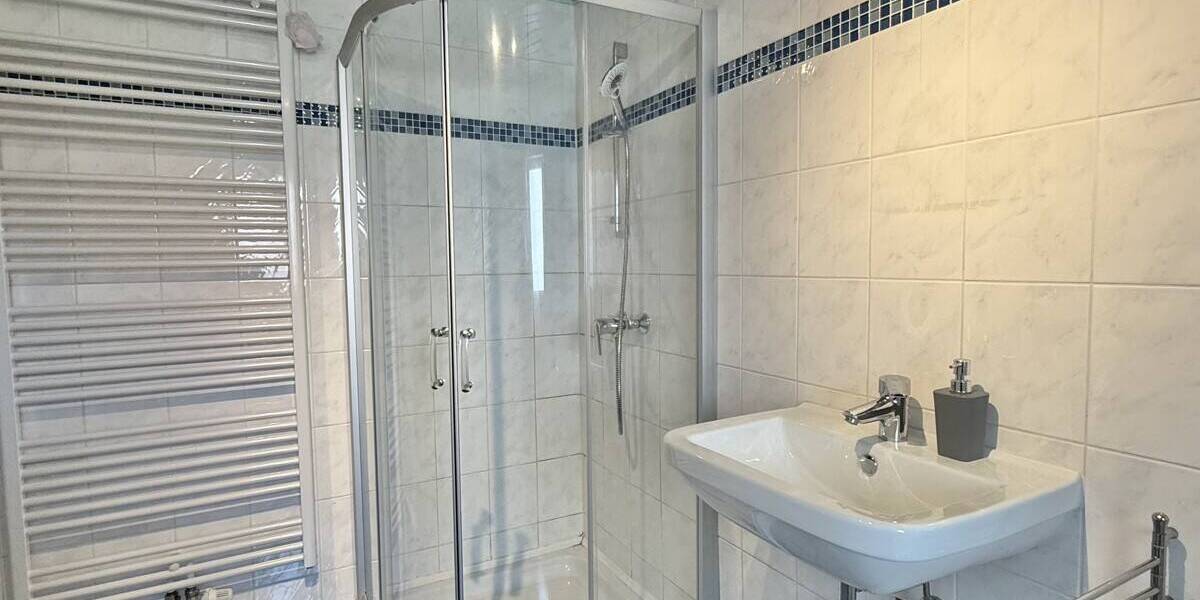 Einfamilienhaus Regenstauf - 5 Zimmer, 119 m&sup2;, 399.000&euro; | Angebot:26502629