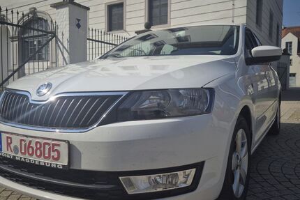 Skoda Rapid 99.000 km 7.999 &euro; Alteglofsheim 93087