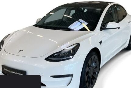 Tesla Model 3 71.981 km 31.400 &euro; Obertraubling 93083