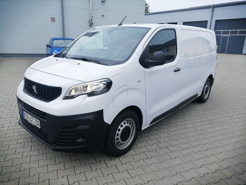 Peugeot Expert 3.000 km 30.190 € Neustadt a.d. Donau 93333
