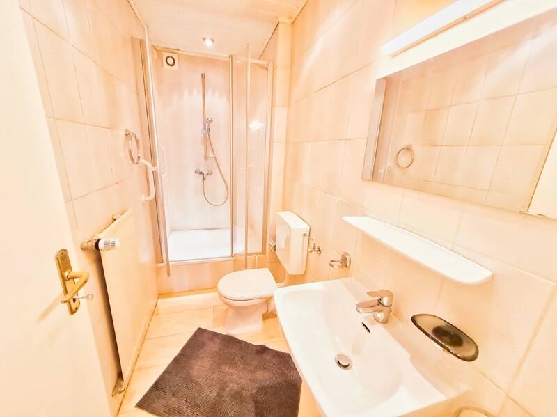 Doppelhaushälfte Regensburg Großprüfening-Dechbetten-Königswiesen - 5 Zimmer, 173 m&sup2;, 635.000&euro; | Angebot:26402987