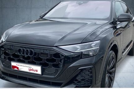 Audi Q8 10.000 km 102.340 &euro; Saal a.d. Donau 93342