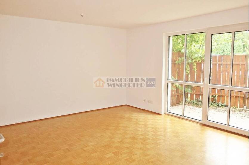 Nähe Galgenberg : Charmante Terrassenwohnung in ruhiger Wohnlage inkl. Garage