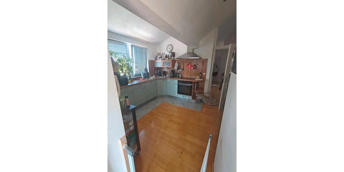 Dachgeschoßwohnung Ihrlerstein - 3 Zimmer, 83 m&sup2;, 700&euro; | Angebot:26681353