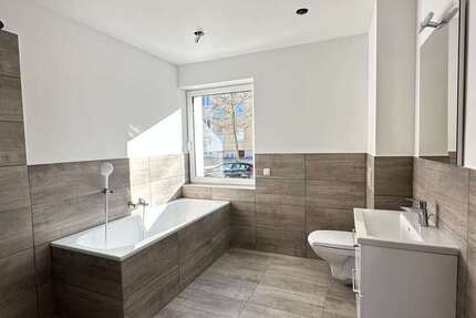 Wohnung zum Kaufen in Burglengenfeld 415.720 € 103.93 m²