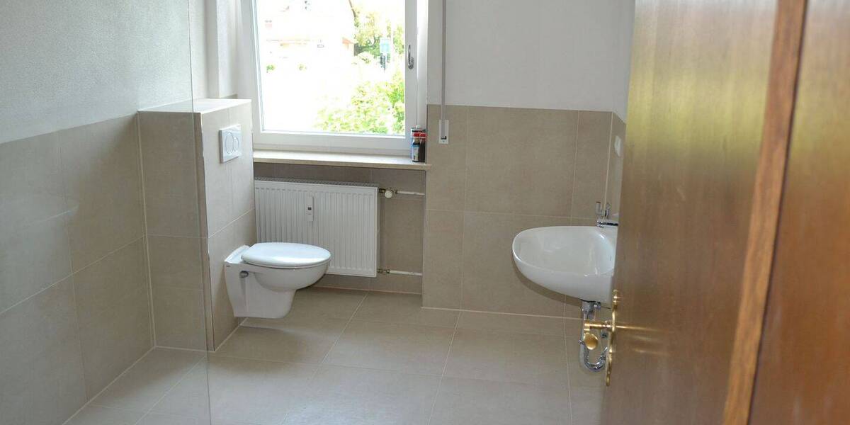 Etagenwohnung Zeitlarn - 2 Zimmer, 53 m&sup2;, 570&euro; | Angebot:25627003