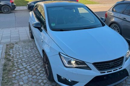 Seat Ibiza 52.150 km 19.000 &euro; Regensburg 93047