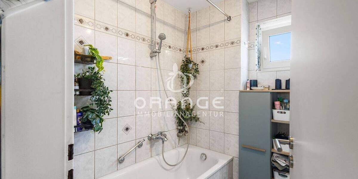 Etagenwohnung Regensburg Großprüfening-Dechbetten-Königswiesen - 4 Zimmer, 100 m&sup2;, 380.000&euro; | Angebot:26228598