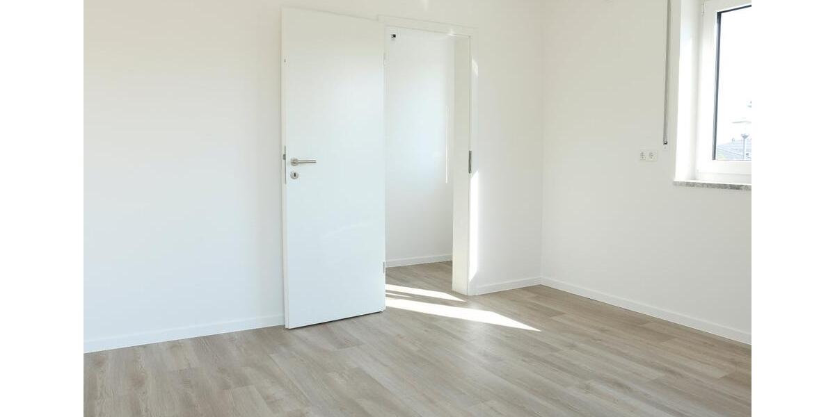 4-ZIMMER-WOHNUNG – NEUBAU IN RUHIGER LAGE 4 zimmer