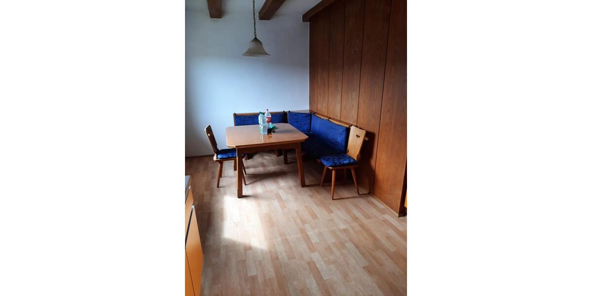 Etagenwohnung Walderbach - 5 Zimmer, 122 m&sup2;, 950&euro; | Angebot:26271364