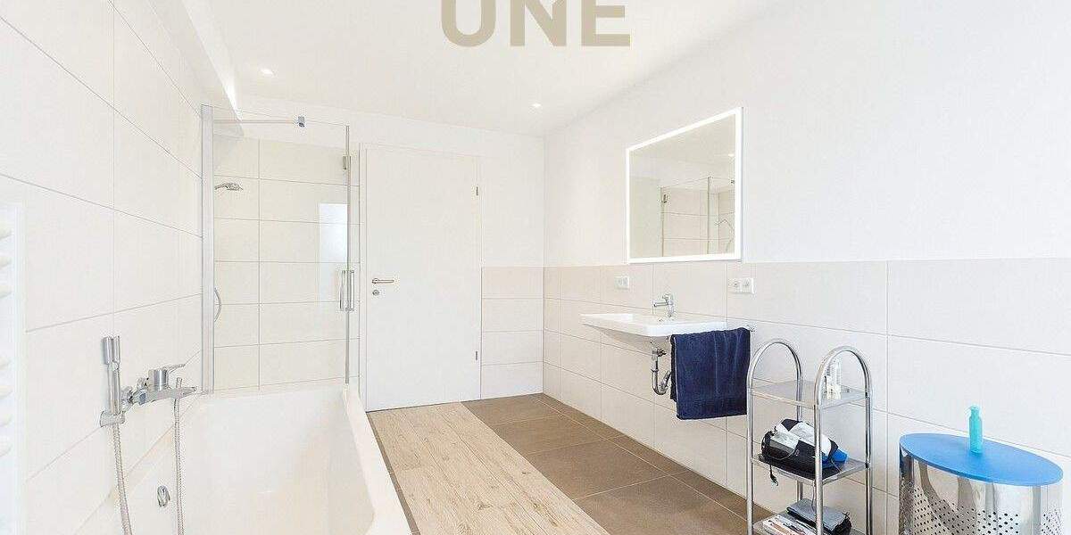Etagenwohnung Regensburg Kumpfmühl-Ziegetsdorf-Neuprüll - 4 Zimmer, 116 m&sup2;, 690.000&euro; | Angebot:25689793