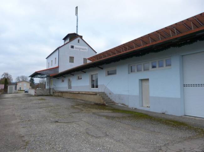 Ab sofort: Ca.143 m² reine Lagerfläche in einem ehemaligen Lagerhaus mit Laderampe!