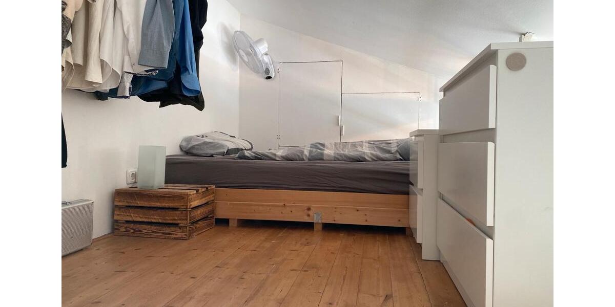 Dachgeschoßwohnung Regensburg Galgenberg - 1.5 Zimmer, 40 m&sup2;, 600&euro; | Angebot:26279181