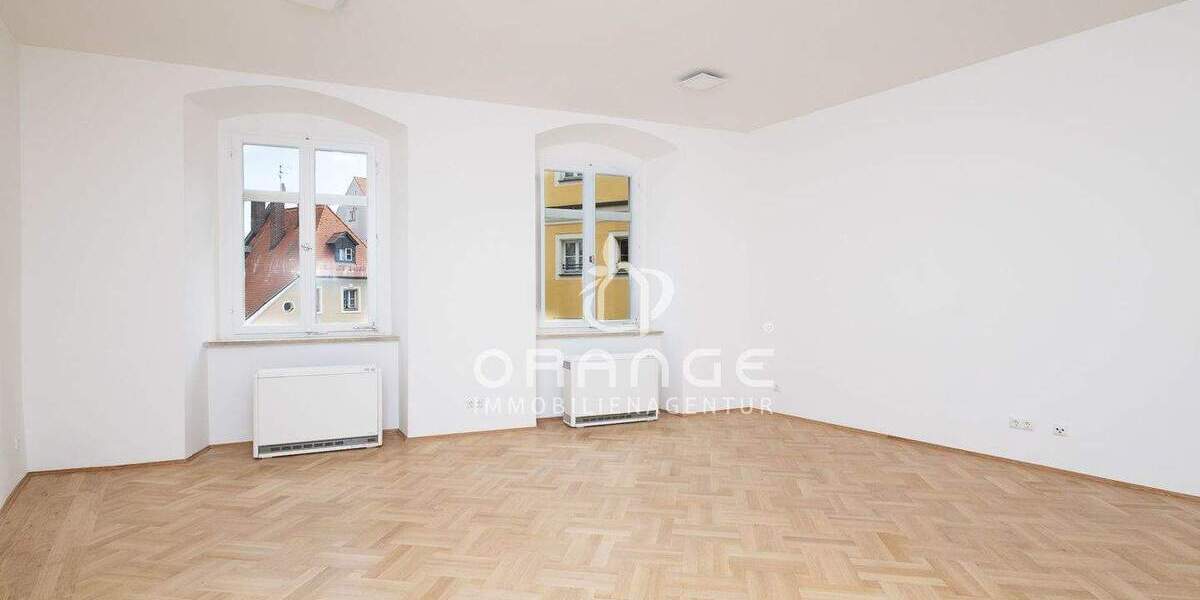 Mehrfamilienhaus, Wohnhaus Regensburg Innenstadt - 1 Zimmer, 248 m&sup2;, 6.200&euro; | Angebot:25678545