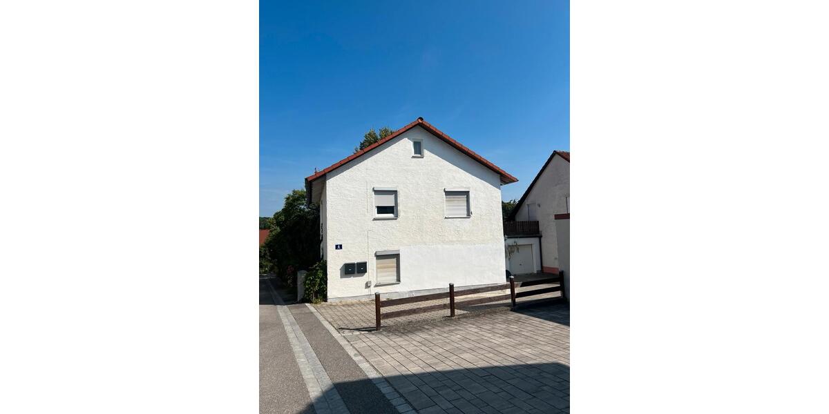 Etagenwohnung Sinzing - 2 Zimmer, 65 m&sup2;, 800&euro; | Angebot:26648152
