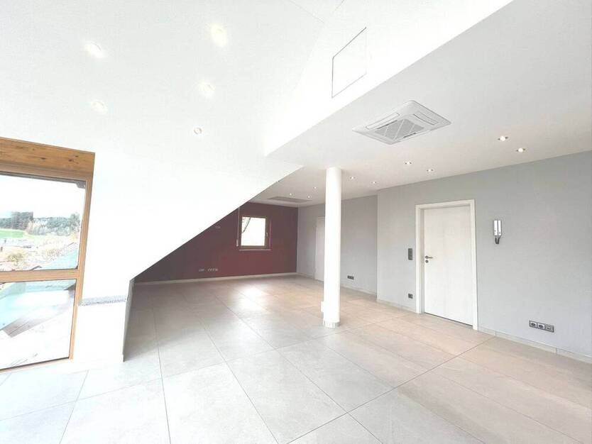 2-Zimmer-Loft-Wohnung mit herrlichem Ausblick ins Grüne!!!