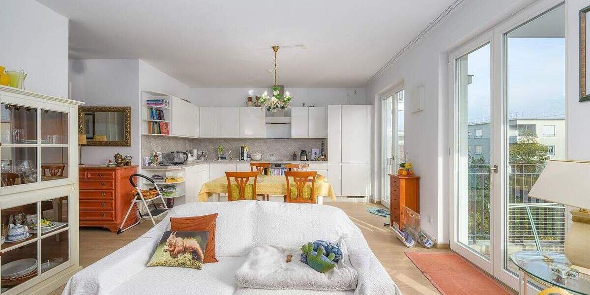 Etagenwohnung Regensburg Westenviertel - 4 Zimmer, 104 m&sup2;, 430.000&euro; | Angebot:25820777