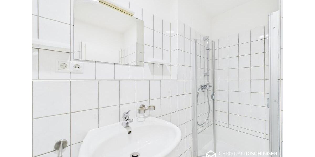 Etagenwohnung Nittendorf - 1 Zimmer, 38 m&sup2;, 420&euro; | Angebot:26251921