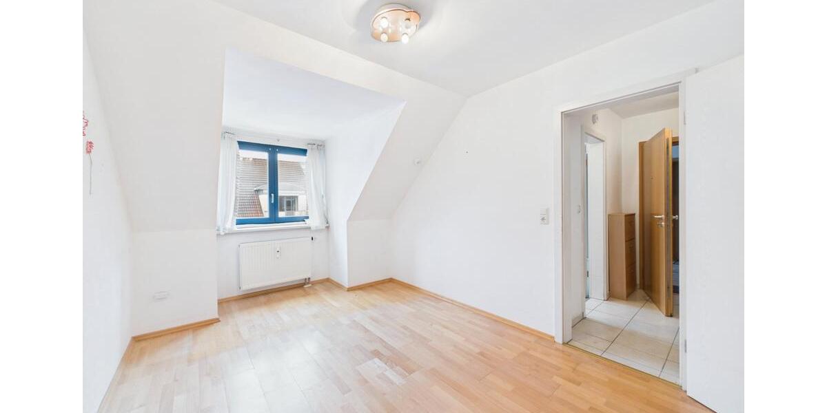Maisonettenwohnung Nittendorf - 2.5 Zimmer, 58 m&sup2;, 890&euro; | Angebot:26350728