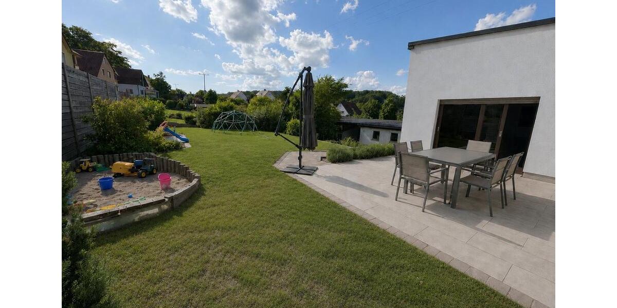 Einfamilienhaus Nittendorf - 5 Zimmer, 148 m&sup2;, 680.000&euro; | Angebot:27270976