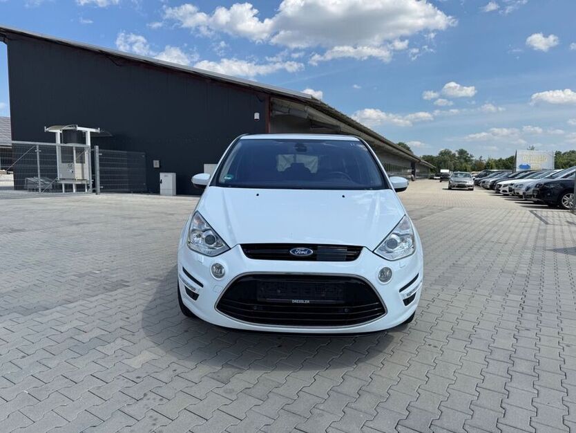 S-Max